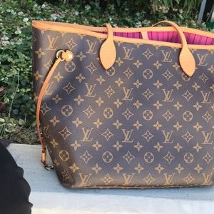 Authentic Louis Vuitton Neverfull MM